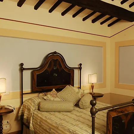 Del Molino Hotel 4*