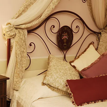 Del Molino Отель 4*